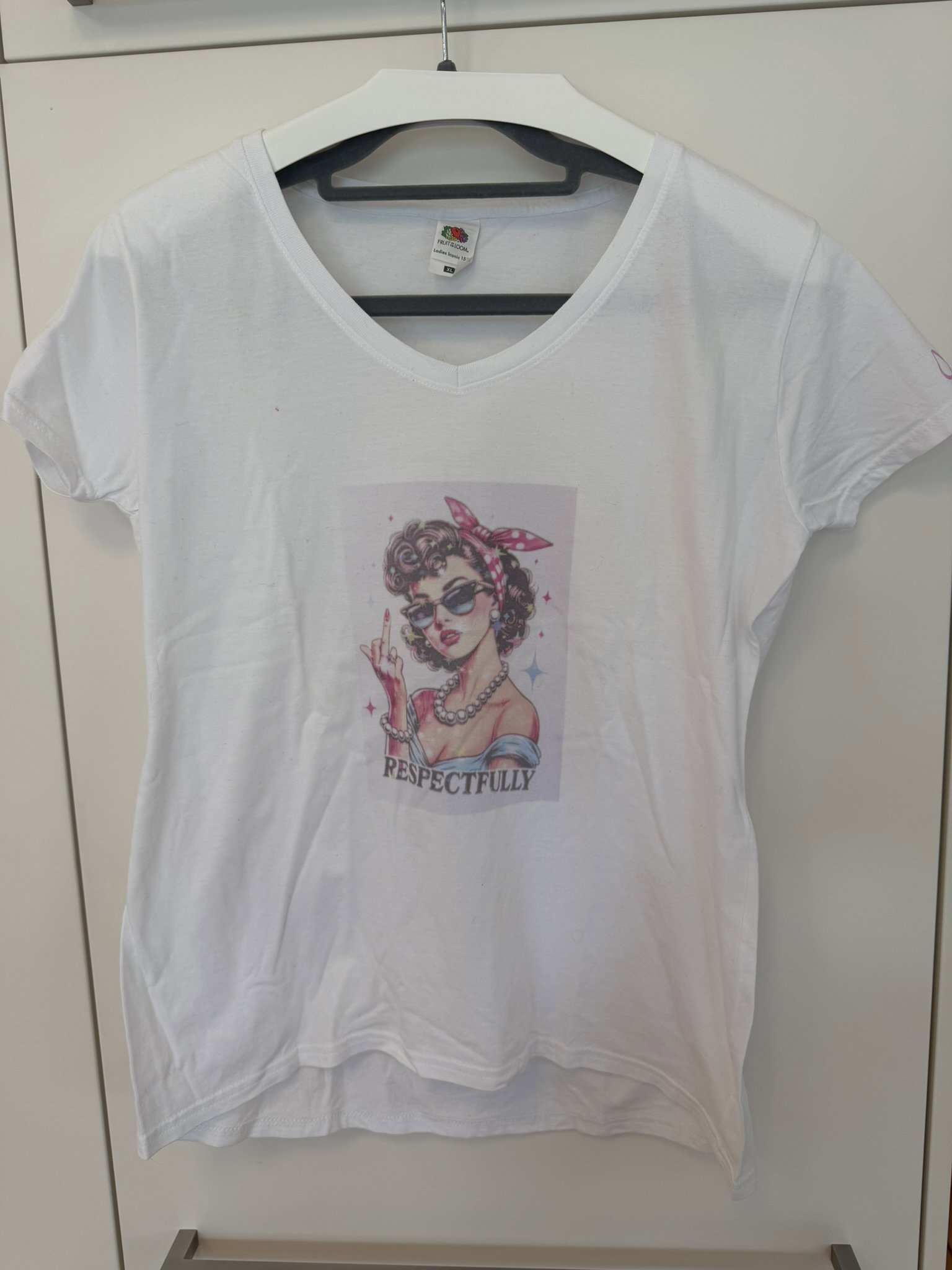 V Yakalı T-Shirt
